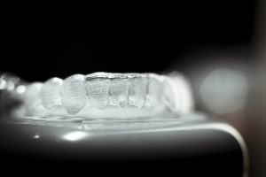 mascherina trasparente denti